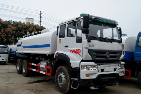 重汽18噸后雙橋?yàn)⑺?/></li>
<li id=